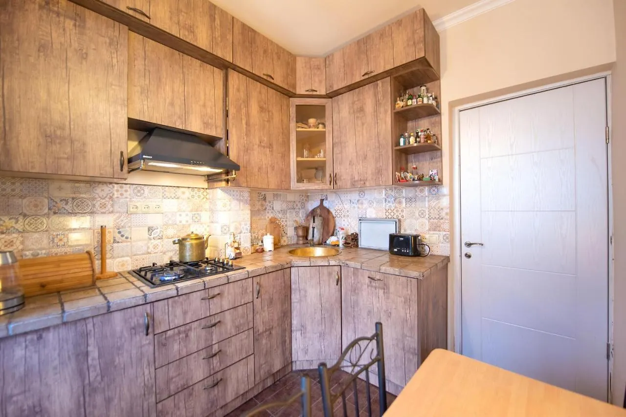 Central Vake W/ Free Parking . 2 Bedroom / 1 Bath Tbilisi 0*,  Georgia
